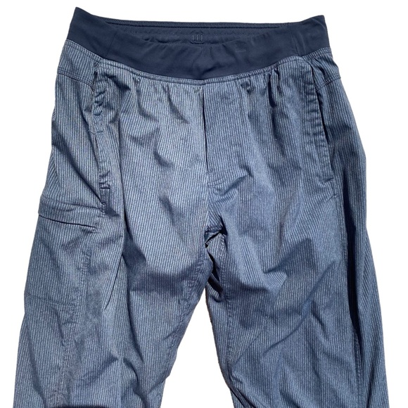 Lululemon Seawall Track Pant 2.0 Lightweight Travel in Heathered Black Gray - Picture 7 of 10